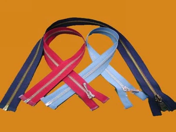 Ningbo sunshine import and export co., ltd. | metal zipper roll long chain for garments jeans