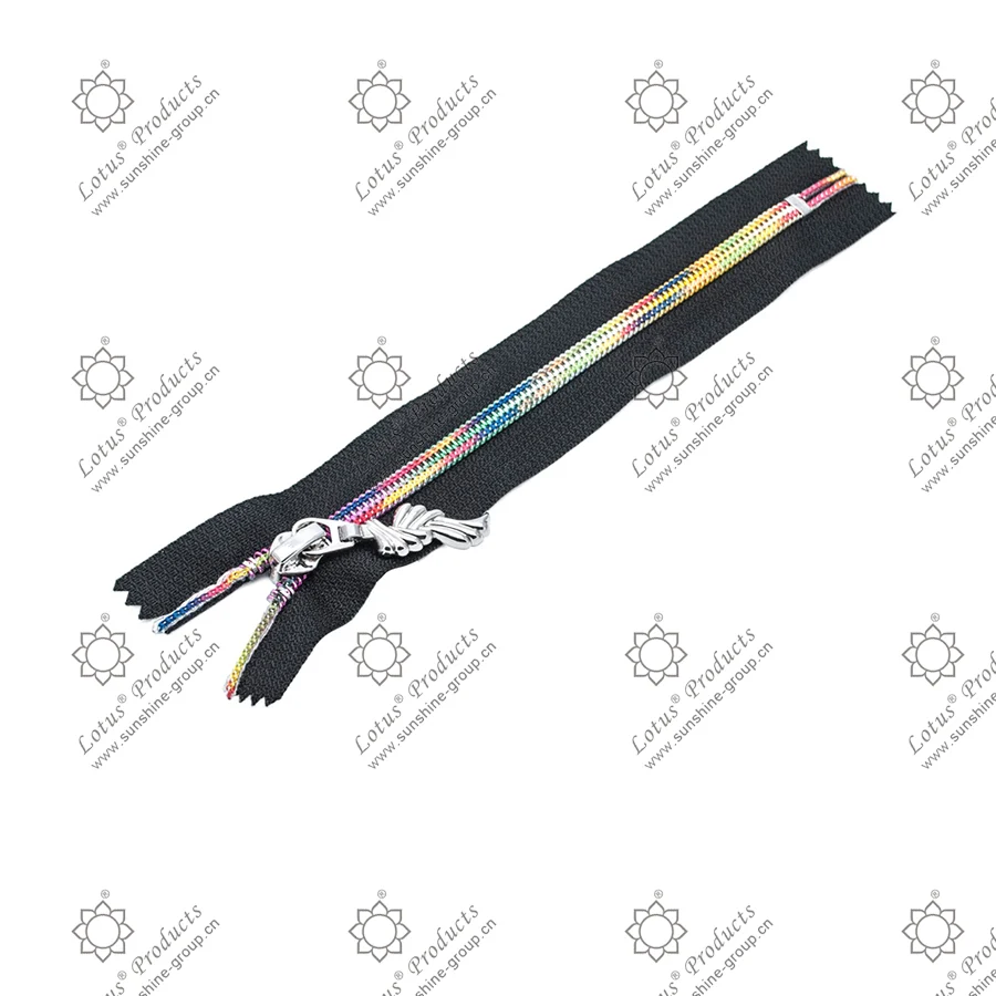 Ningbo sunshine import and export co., ltd. | 5# nylon zipper with colorful teeth
